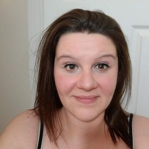 Meet your Posher, Carisa